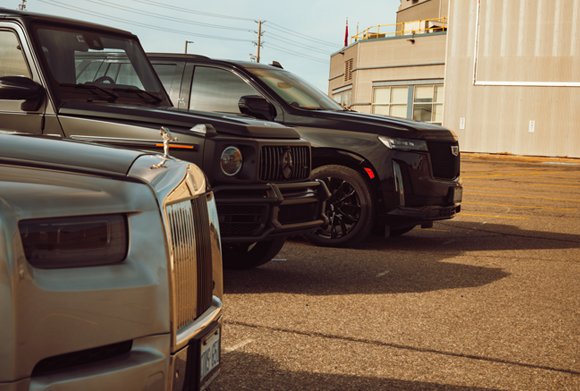 black-limos black limousine rental